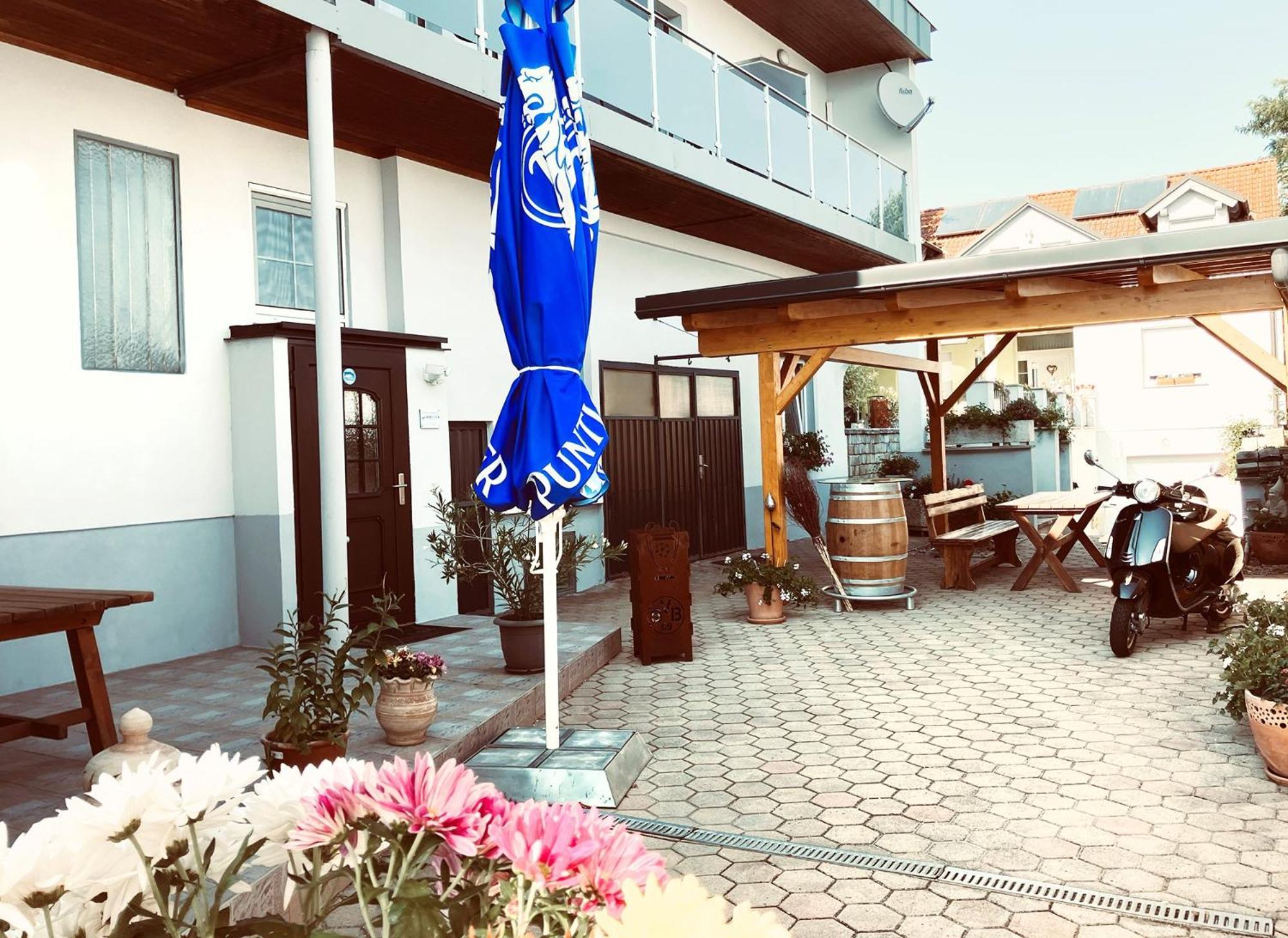 Pension Seeblick Latzko Neusiedl am See Buitenkant foto